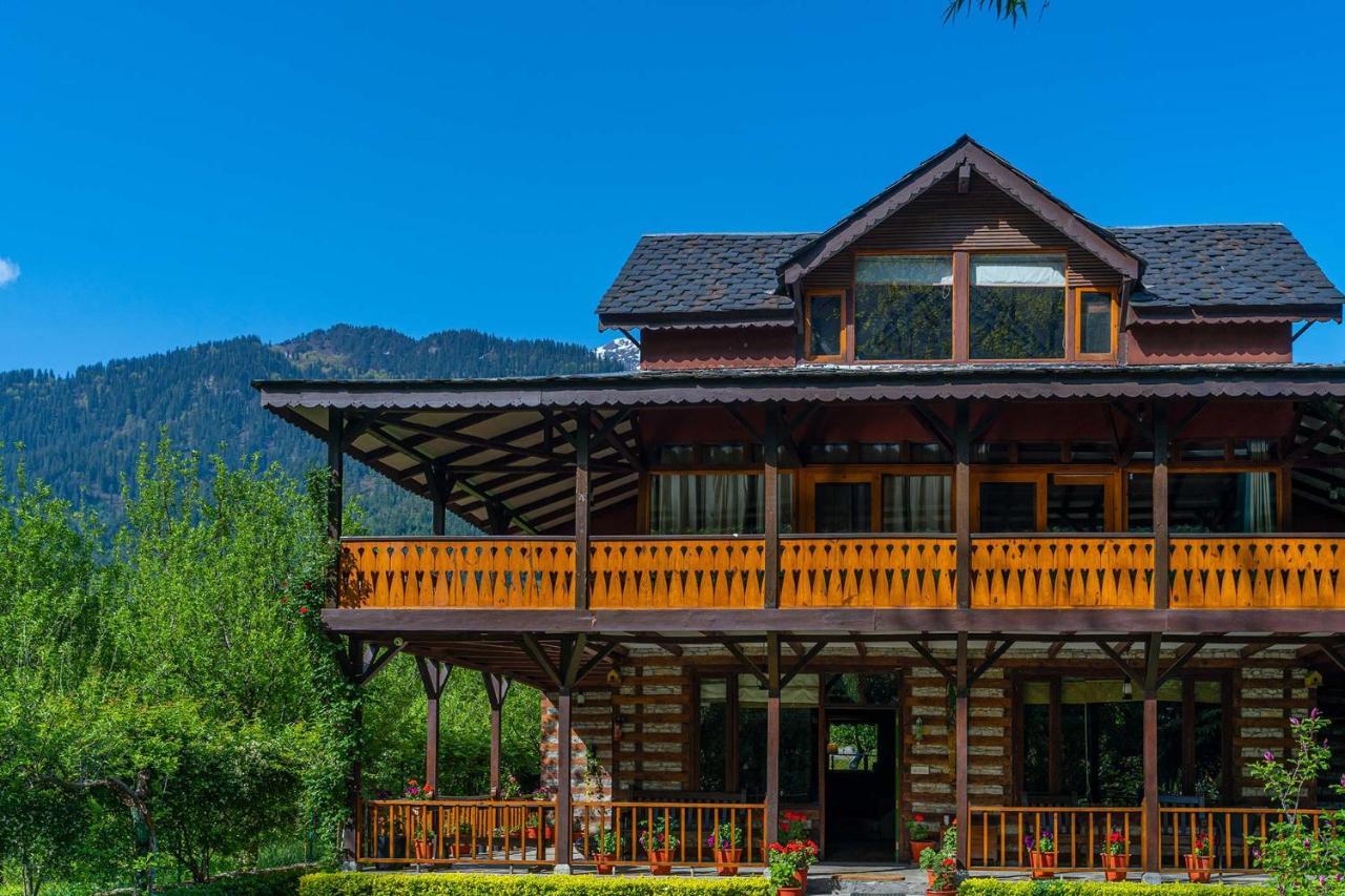 Stayvista At The Kathguni House In Manali With Private Lawn - Manali (Himachal Pradesh) — Photos 2